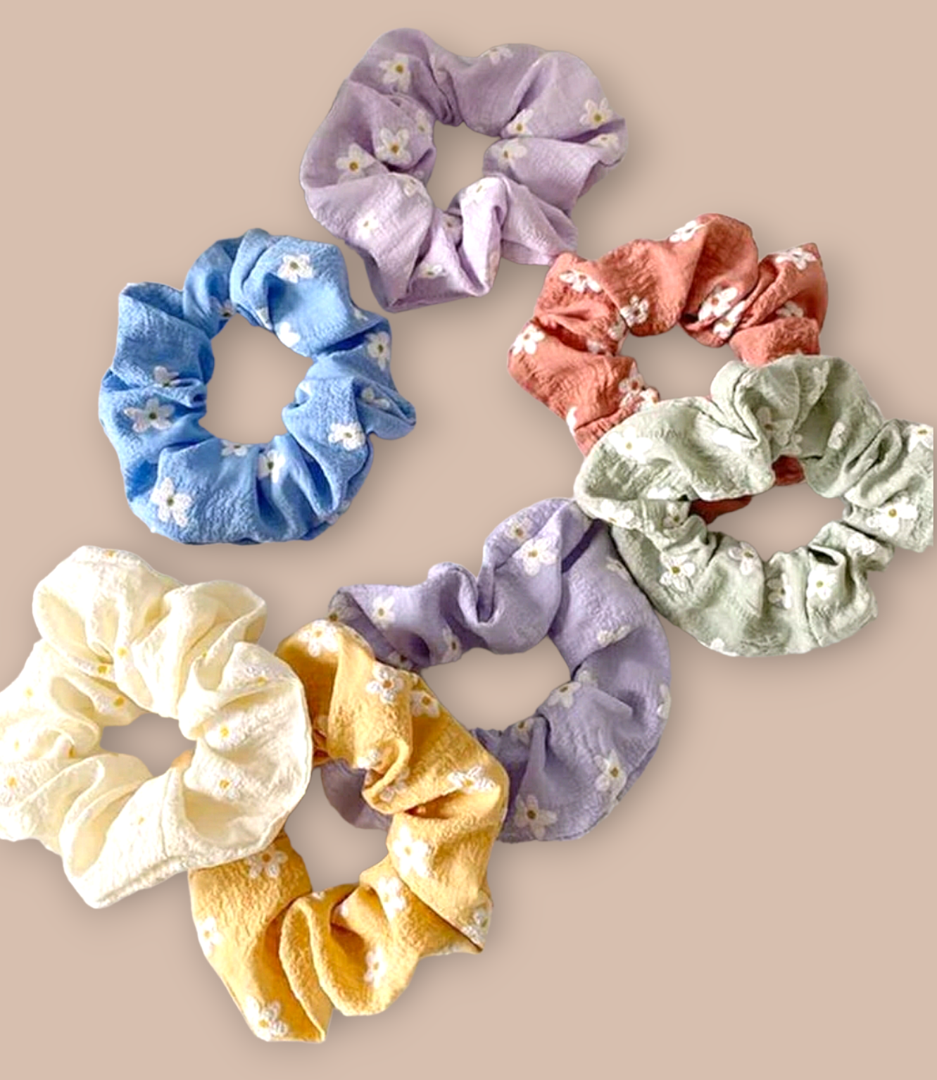 Daisy Print Scrunchies - 7 pcs