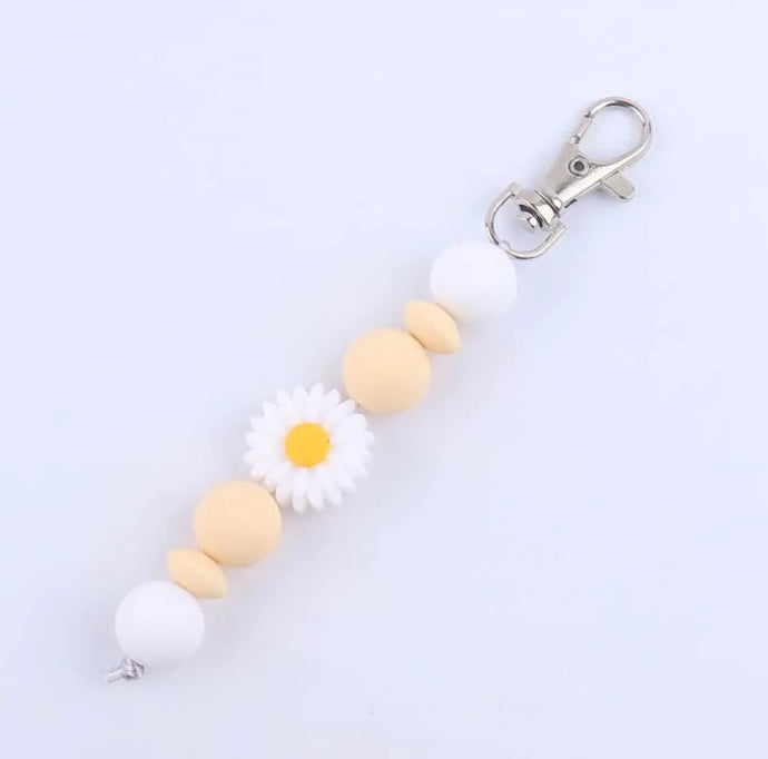 Daisy Beaded Keychain