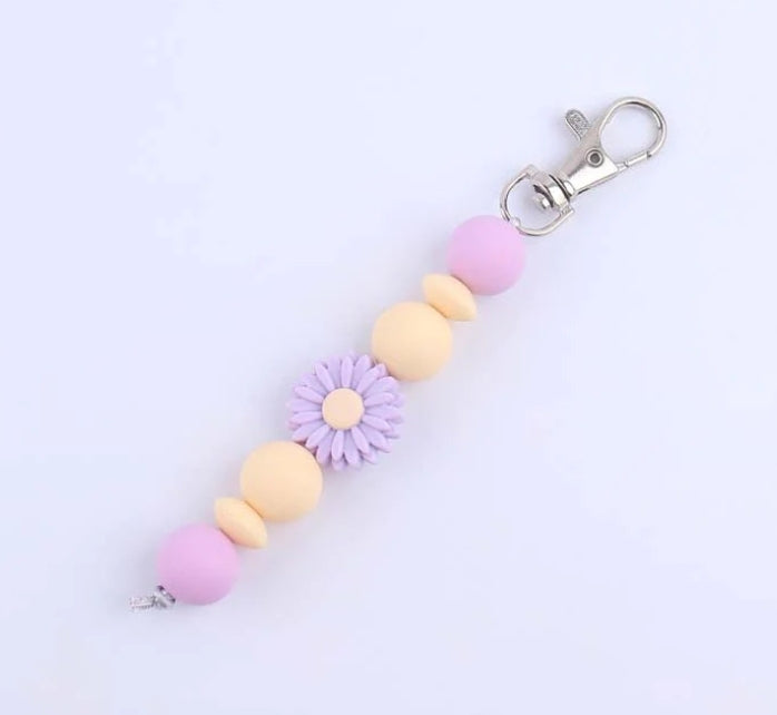 Daisy Beaded Keychain