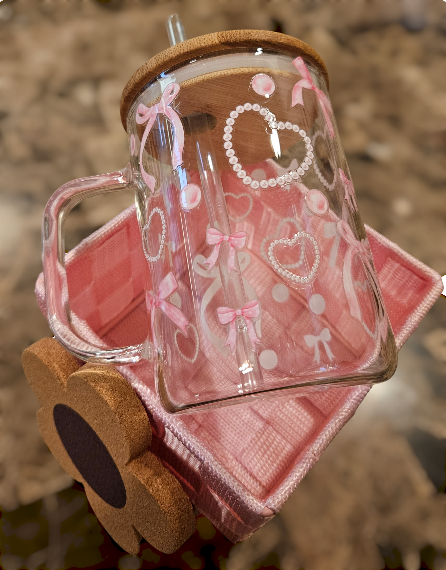 Pearls and Bows - 15oz Glass Tumbler with Handle and Bamboo Lid