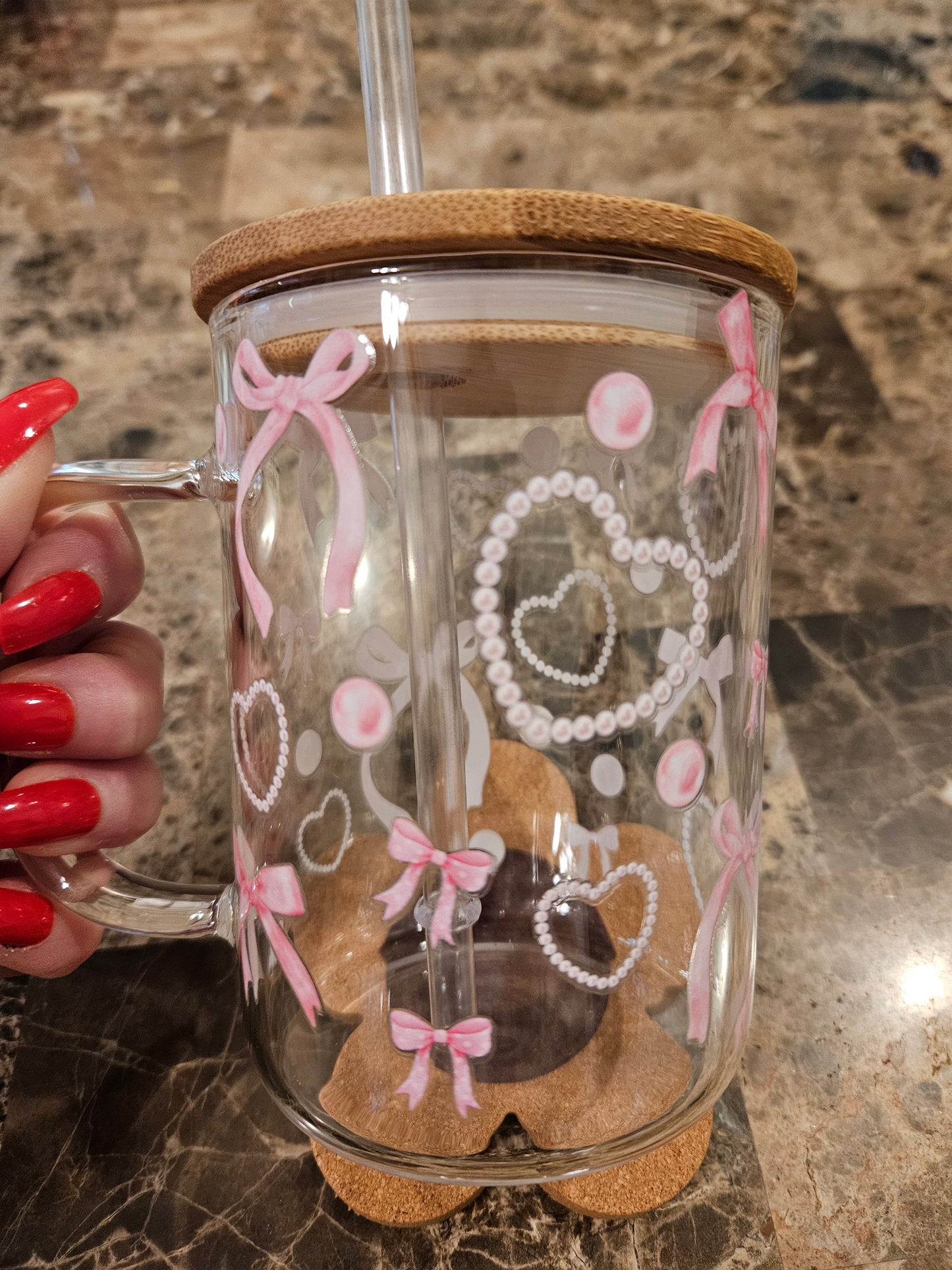 Pearls and Bows - 15oz Glass Tumbler with Handle and Bamboo Lid