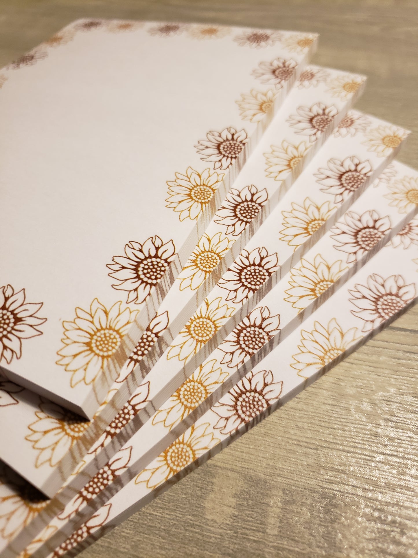 4" x 6" Daisy Signature Sticky Post-it Notes
