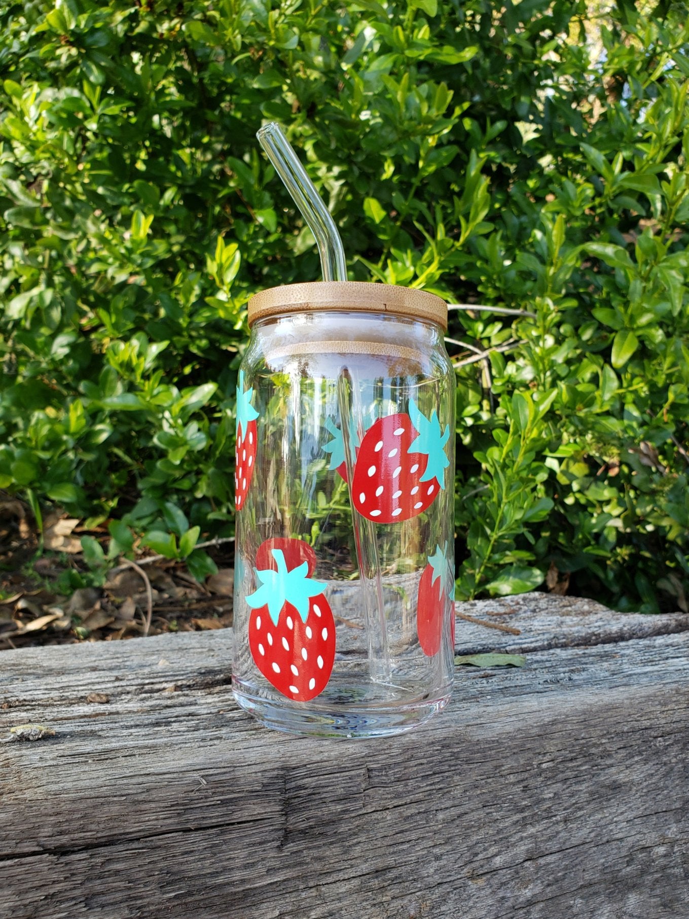 Strawberry Can Glass Cup w/Bamboo Lid & Straw
