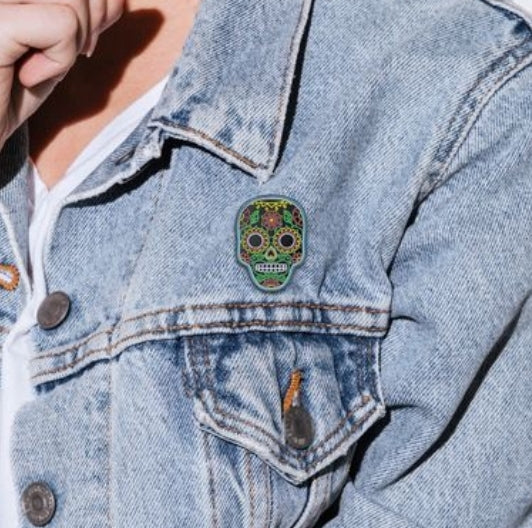 Neon Sugar Skull – Día de Muertos Enamel Pins