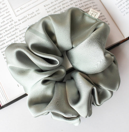 Silky Sage Gentle Jumbo Scrunchie