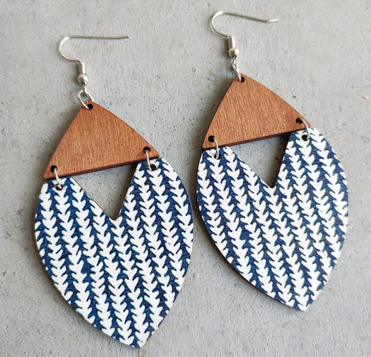 Boho Wood Earrings - Blue and White Vine